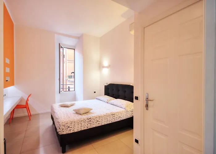Manin Suites Lt